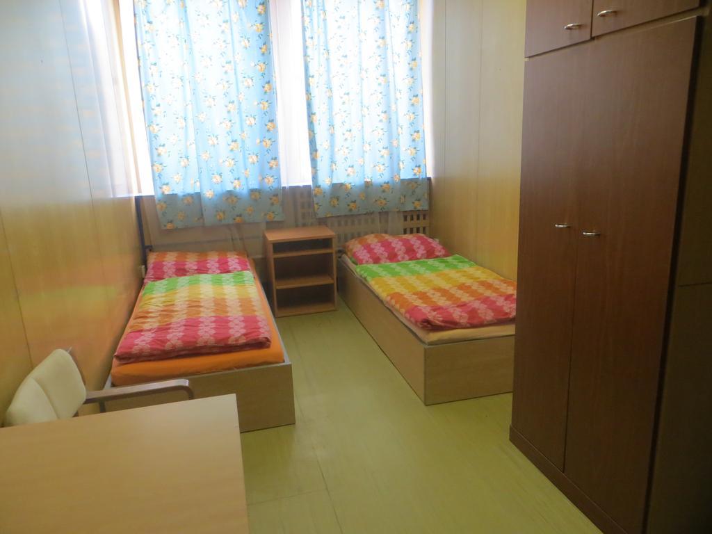 Hostel Monty Říčany Εξωτερικό φωτογραφία