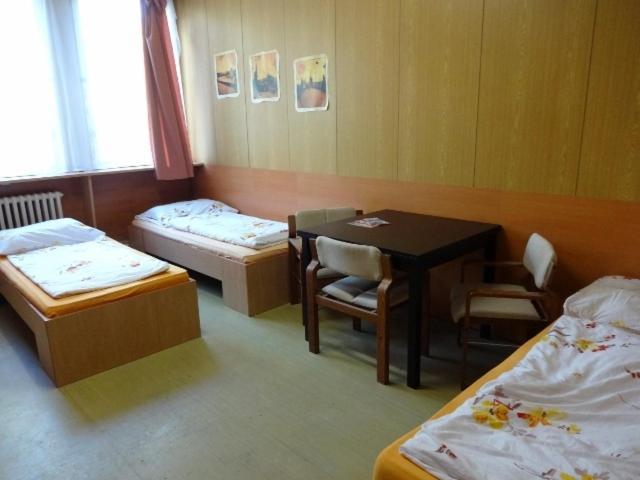 Hostel Monty Říčany Δωμάτιο φωτογραφία